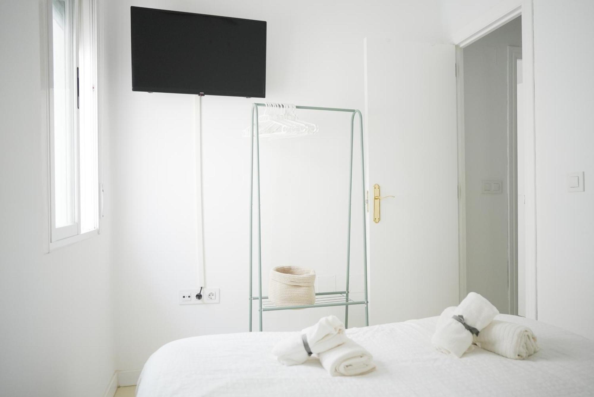 Apartamento Centrico La Merced - Free Parking & Free Gym Malaga Ngoại thất bức ảnh