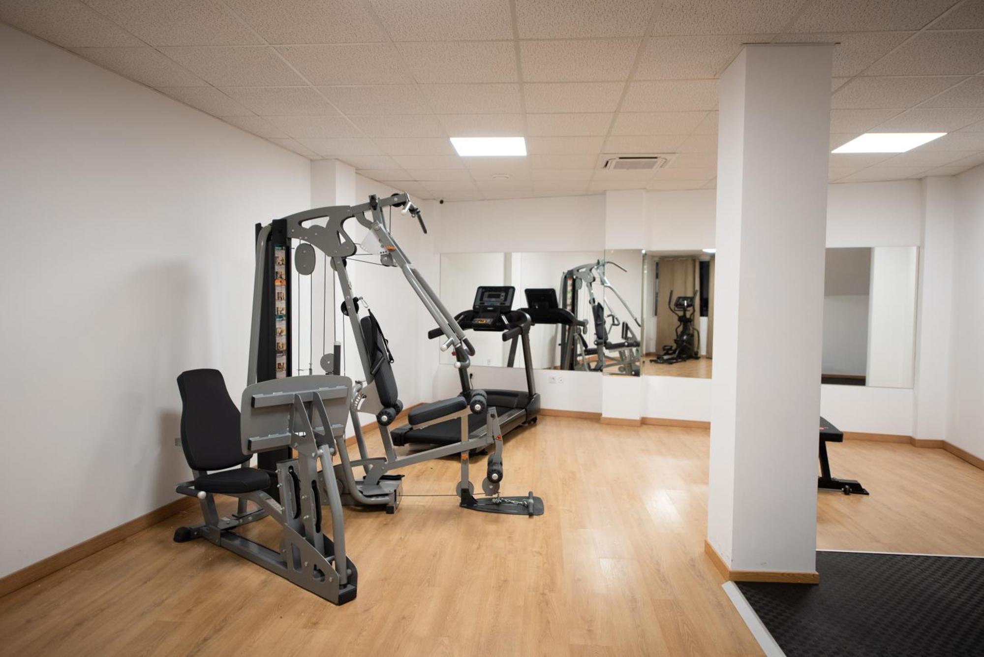 Apartamento Centrico La Merced - Free Parking & Free Gym Malaga Ngoại thất bức ảnh
